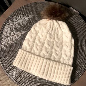 New Toboggan with fur top, never worn
